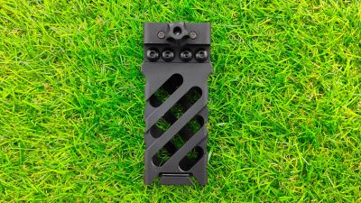 ZO Ultralight Vertical Grip for RIS (Black)